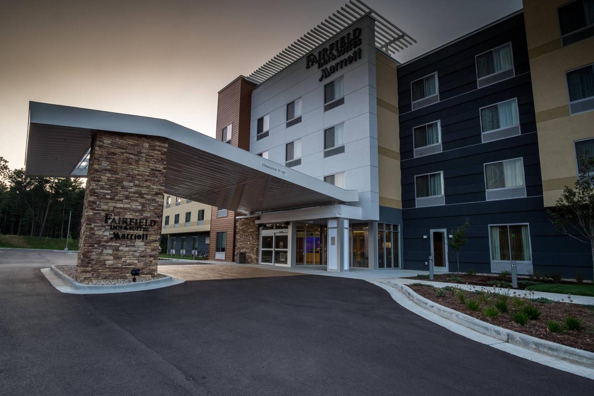 Fairfield Inn & Suites By Marriott Wisconsin Dells Exterior foto