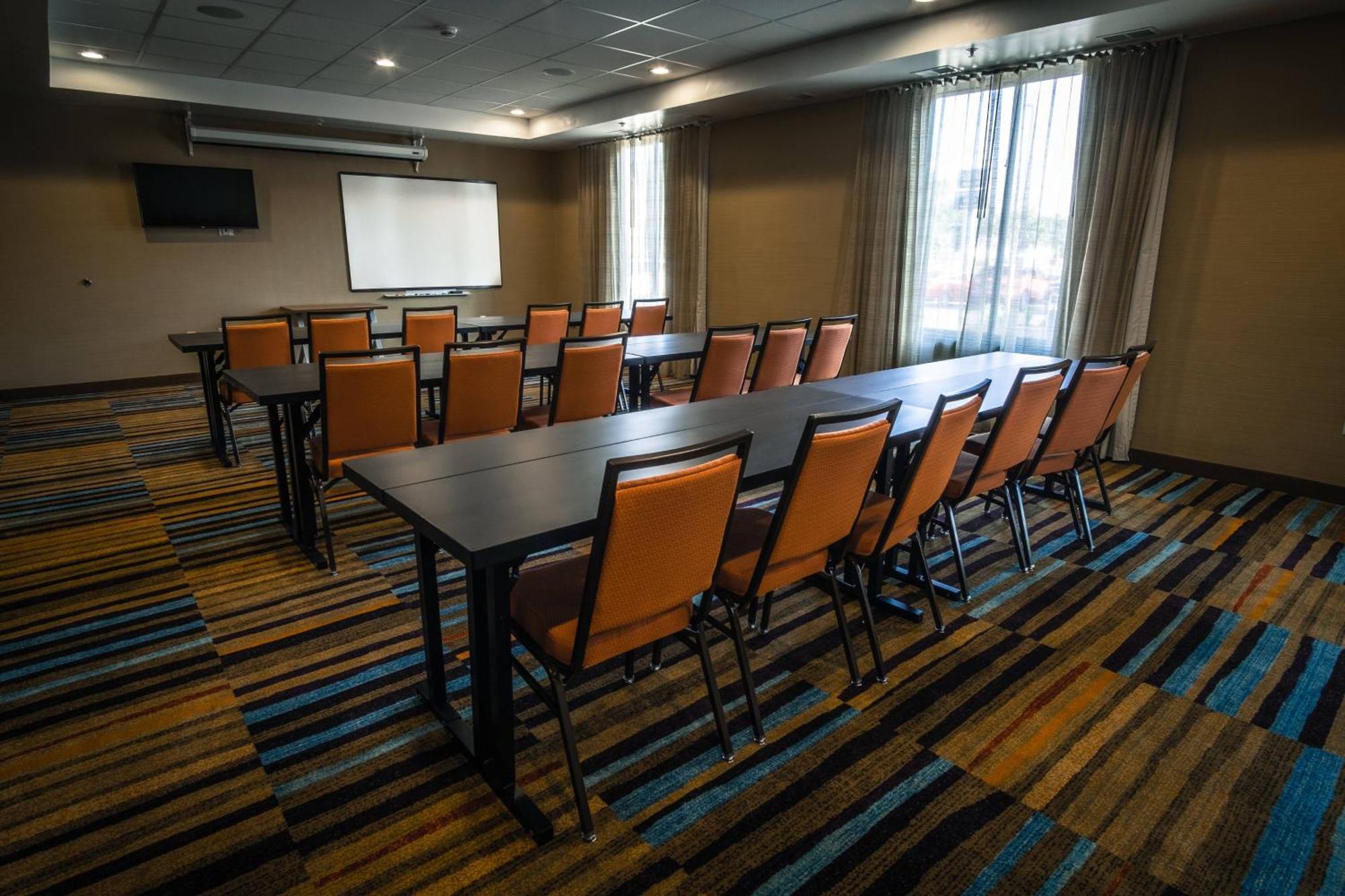 Fairfield Inn & Suites By Marriott Wisconsin Dells Lake Delton Exterior foto